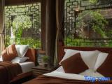 Standard Triple Family room