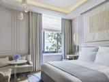 Classic room with city view