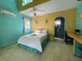 Quintuple Family Suite