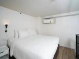 Deluxe Suite with balcony