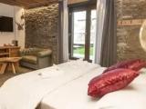 2 Bedrooms Suite with garden view