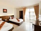 Standard Triple room with balcony
