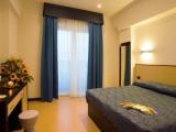 Standard Triple room with balcony