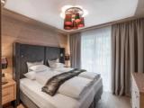 2 Bedrooms Suite with balcony