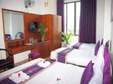Standard Triple room with city view