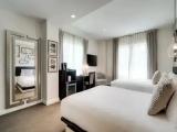 Quadruple room with balcony and with pool view