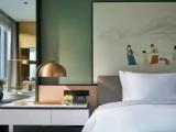 Standard room with canal view