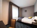 Premier room