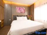 Standard Double room with river view
