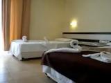 Standard room with mountain view