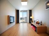 Single Suite with partial sea view
