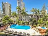2 Bedrooms Apartment with pool view