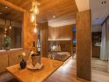 Suite with lake view