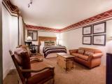 Grand Single room