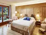 Deluxe Double room with balcony and with mountain view