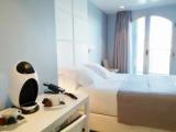 Standard room with balcony and with sea view