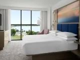 1 Bedroom Suite with lake view