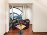 Junior Suite with lake view