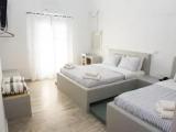 Executive Triple room with partial sea view