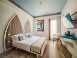 Deluxe room with sea view