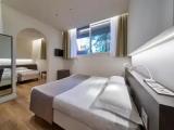 Premium Quadruple Family room