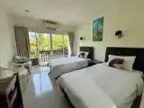 Standard Twin room with balcony