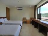 Luxury Quadruple room with city view