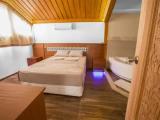 Suite with river view