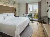 Deluxe room with garden view