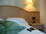 Standard Double room with partial sea view