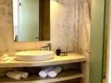 Deluxe Double Suite with sea view