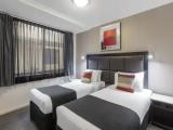 2 Bedrooms Apartment with water view
