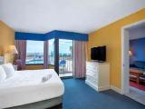 2 Bedrooms Quadruple Apartment