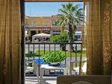 Standard Triple room with sea view