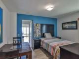 1 Bedroom Apartment oceanfront