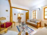 Grand Suite with land view