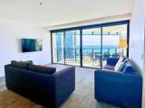 2 Bedrooms Luxury Apartment with ocean view