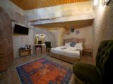 Standard Cave Double room