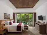 Deluxe Single room with pool view