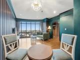 Premier Suite