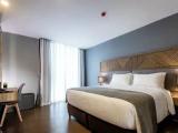 Deluxe Double room with pool view
