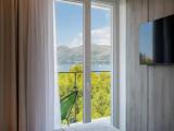 Standard room with balcony and with partial sea view