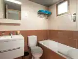 1 Bedroom Standard Single room with inland view
