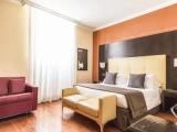 Standard Quadruple room with city view