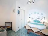 Standard room with water view