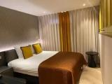 Double Semi Basement room