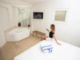 1 Bedroom Deluxe Suite