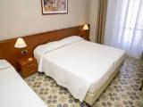 Standard Double room with balcony and with partial sea view