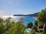 2 Bedrooms Basement Apartment with sea view