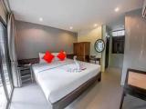 Comfort room with garden view
